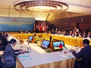 Delegates at the third meeting of the ASEAN Economic Community Council in Hanoi on April 7. (Photo:VNA) Delegates at the third meeting of the ASEAN Economic Community Council in Hanoi on April 7. (Photo:VNA)
